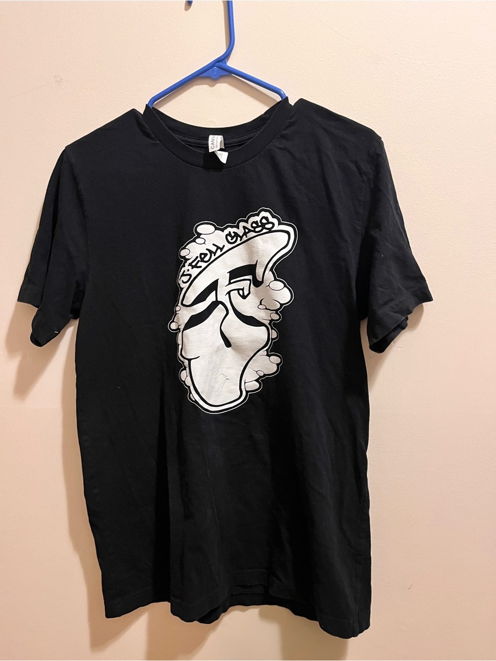 J. Fell Glass T-shirt Size Large